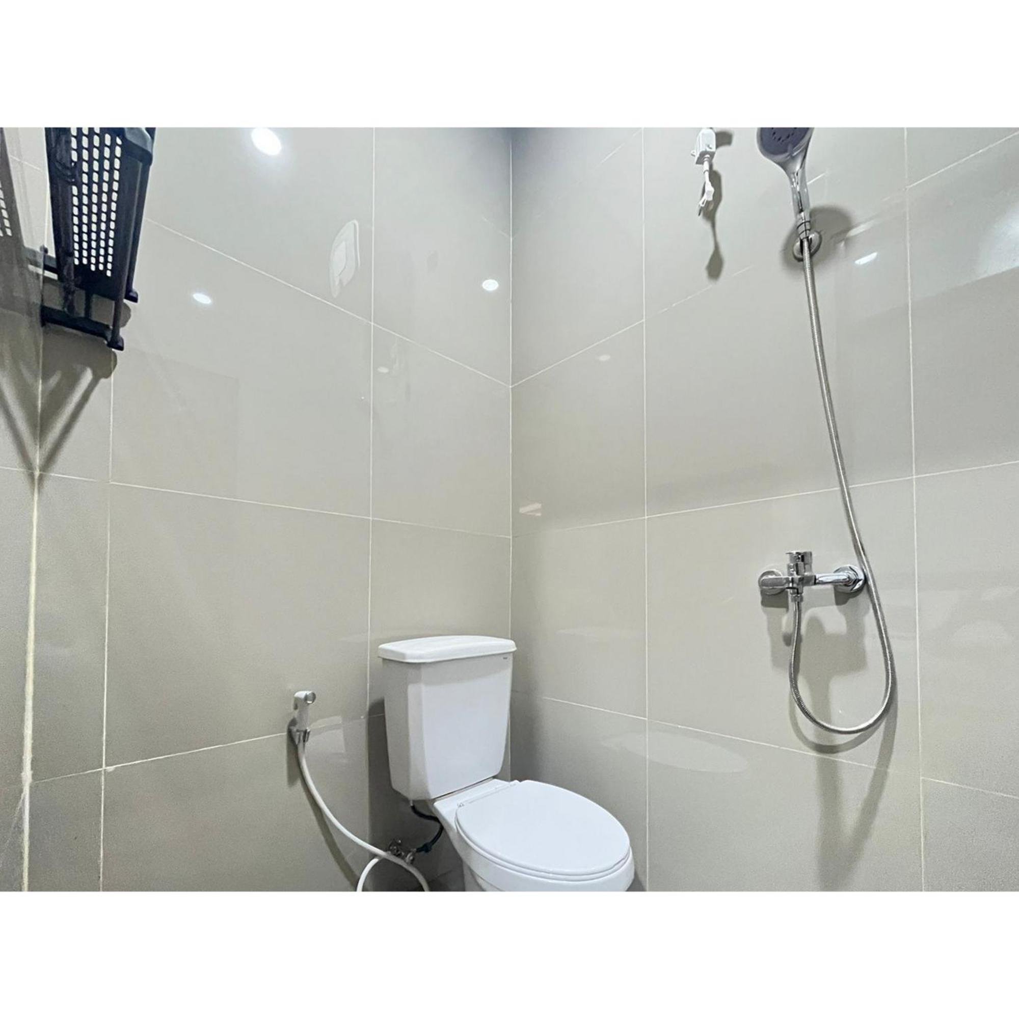 Hotel Reddoorz Near Upn 3 Seturan Yogyakarta Maguwo